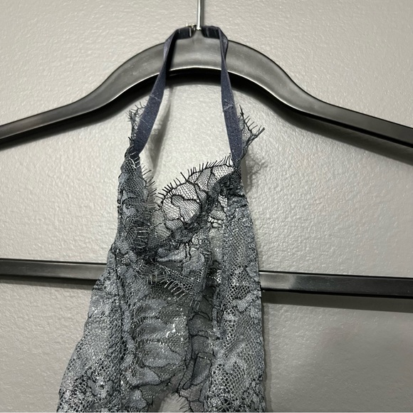 Victoria Secret Teddy - Picture 3 of 5